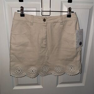 Boutique Women’s Beige Skirt with Embroidered Hem